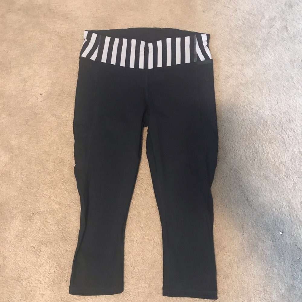 lululemon cropped leggings